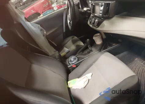 2013 Toyota Rav4 Le z USA, uszkodzony, nr VIN 2T3BFREV1DW016788